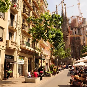 Gaudi Sagrada Familia Apartment Barcelona